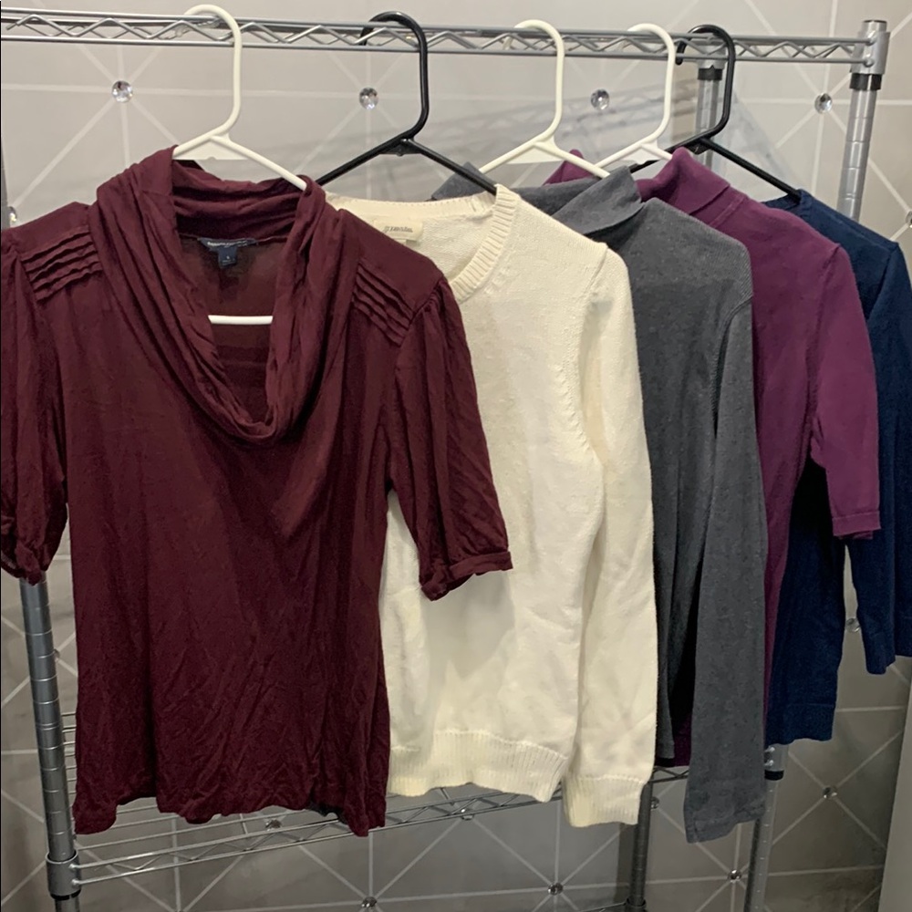 Women's Sweater Collection - Assorted Colors. Bundle of 5 medium fit - Picture 2 of 12